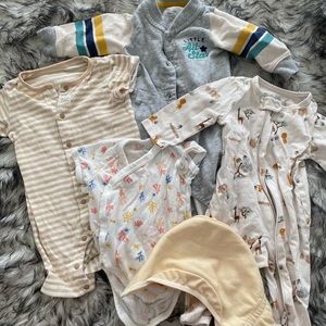 Baby clothes new born to 6 months